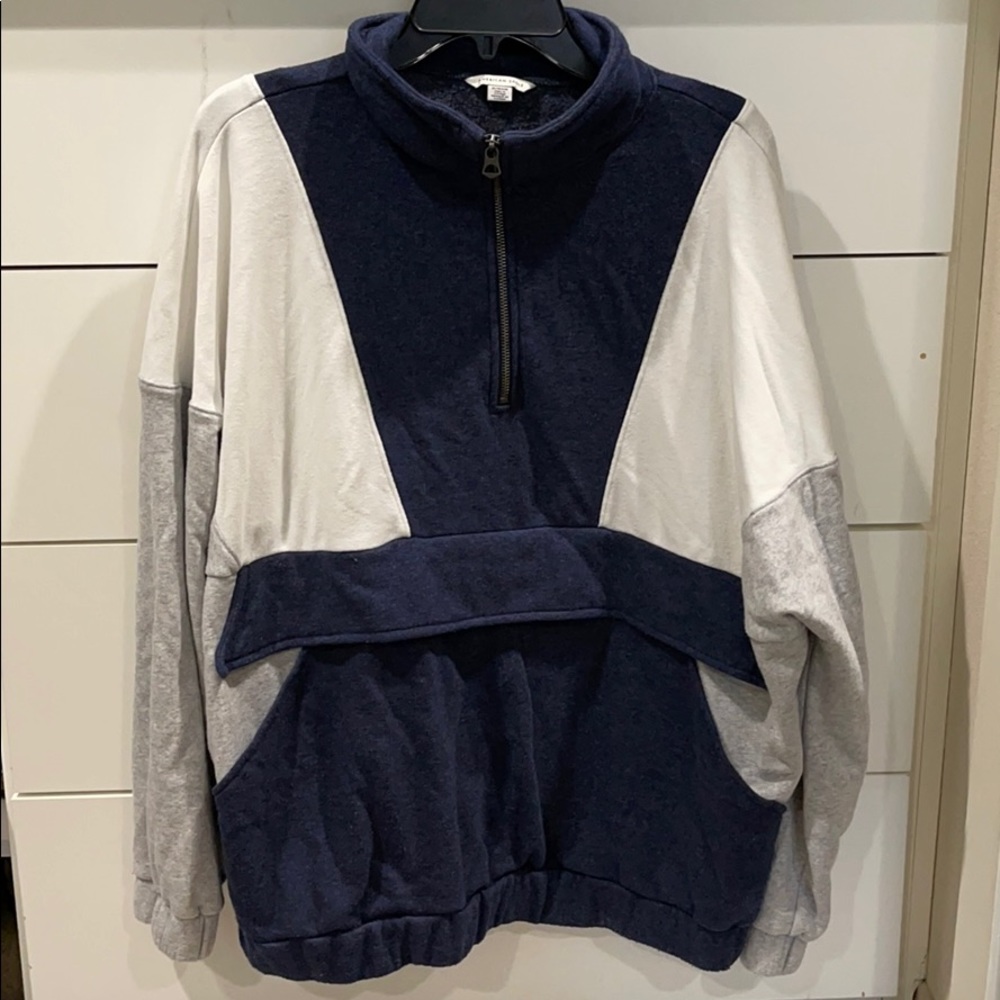 AE Soft Colorblock pullover
